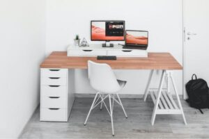 AUM Scaninavian Office Design Scandinavian Desk Simple desk